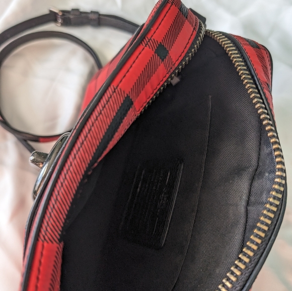 Coach turnlock camera bag - Picture 2 of 6